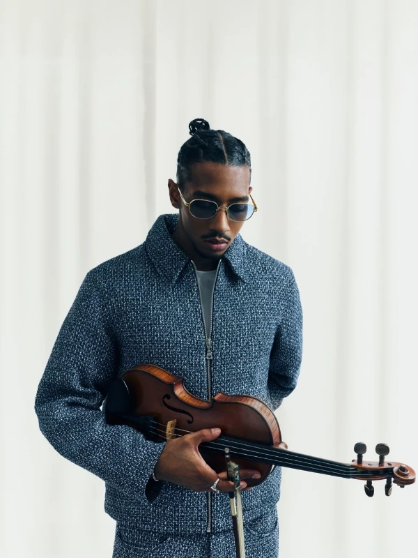 Braths live with the Arco Luna string Ensemble